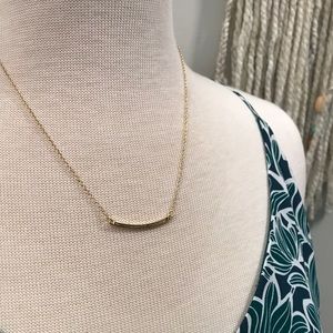 Curved Bar Shape Necklace
